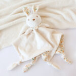 Doudou coelho 30cm